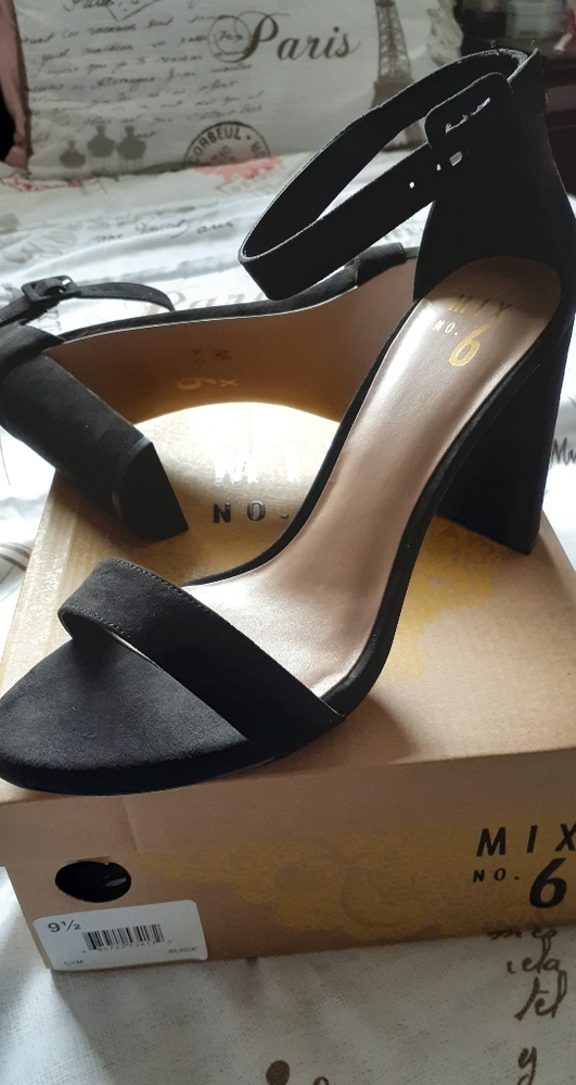 Mix No. 6 Cym Sandal (DSW)